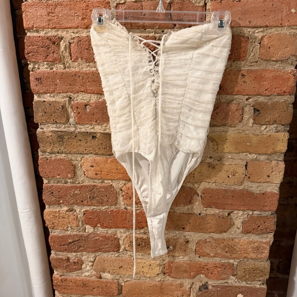 Princess Polly Cream Lace-Up Bodysuit